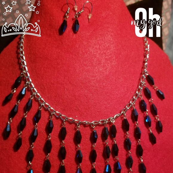 Statement Necklace - Picture 1 of 3